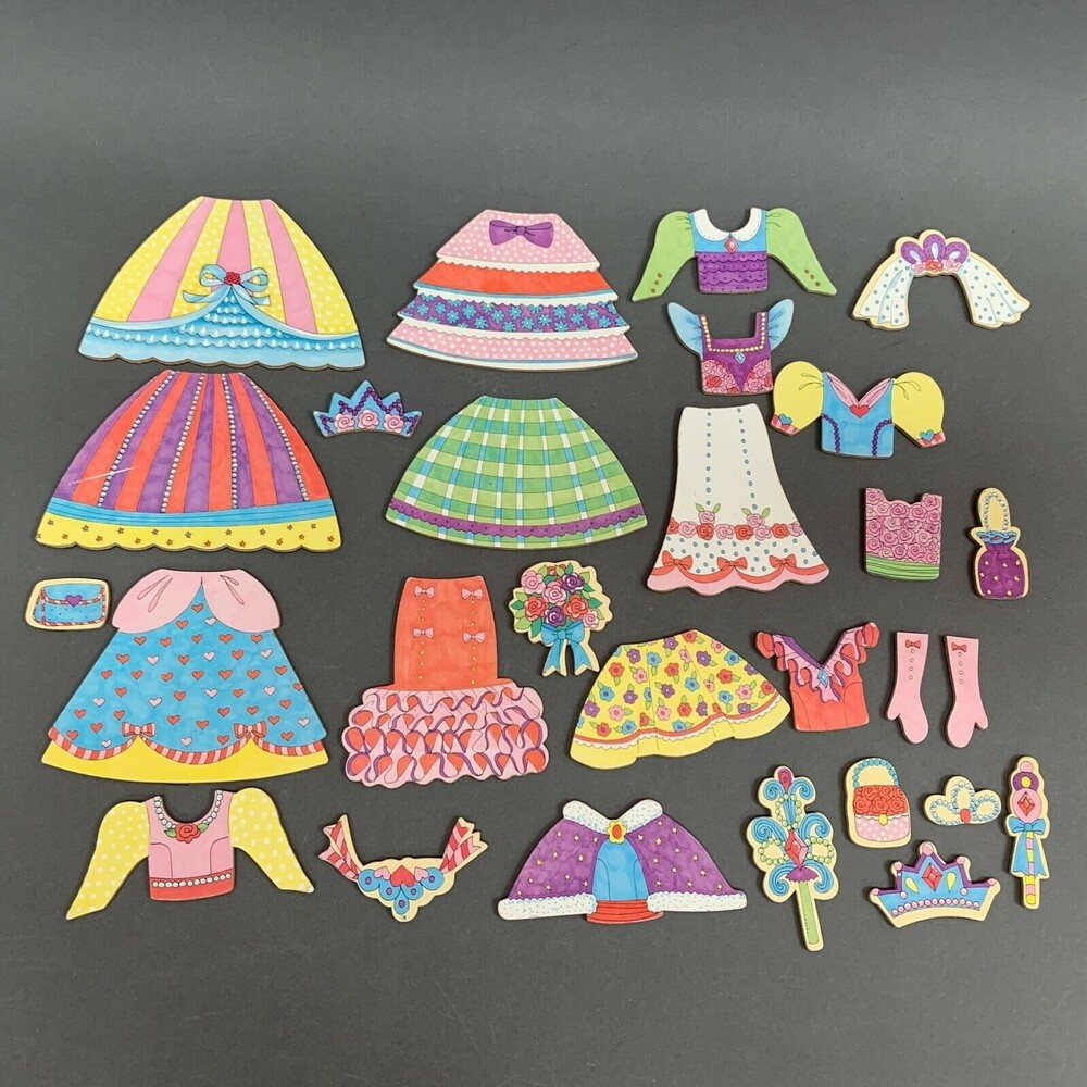 Shure Princess Magnetic Dress-Up Mix n' Match Magnetic Costume Pieces to‎ Dress